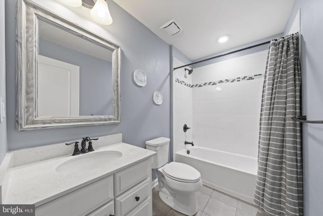 109 HEATHERWOOD CT, Pottstown, PA 19464