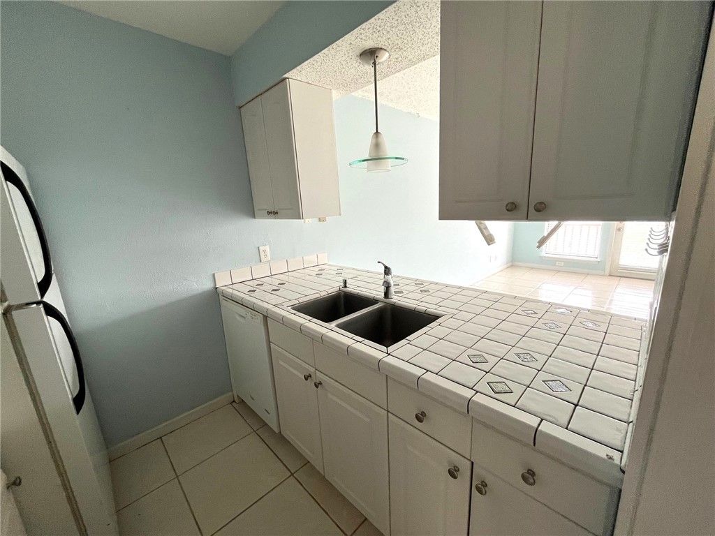 15418 Fortuna Bay Dr 101, Corpus Christi, TX 78418 — photo 4
