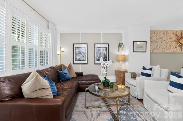 219 Wakefield Drive, Charlotte, NC 28209