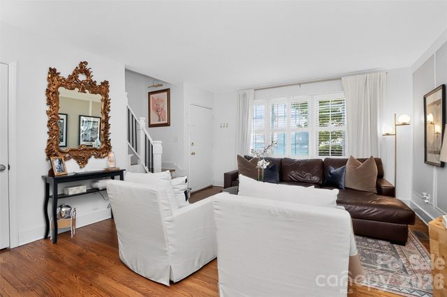 219 Wakefield Drive, Charlotte, NC 28209