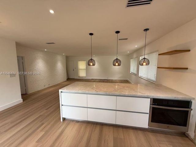 1155 98th St 4, Bay Harbor Islands, FL 33154