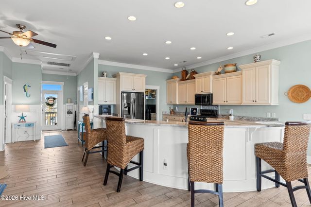 5207 N Ocean Boulevard, North Myrtle Beach, SC 29582