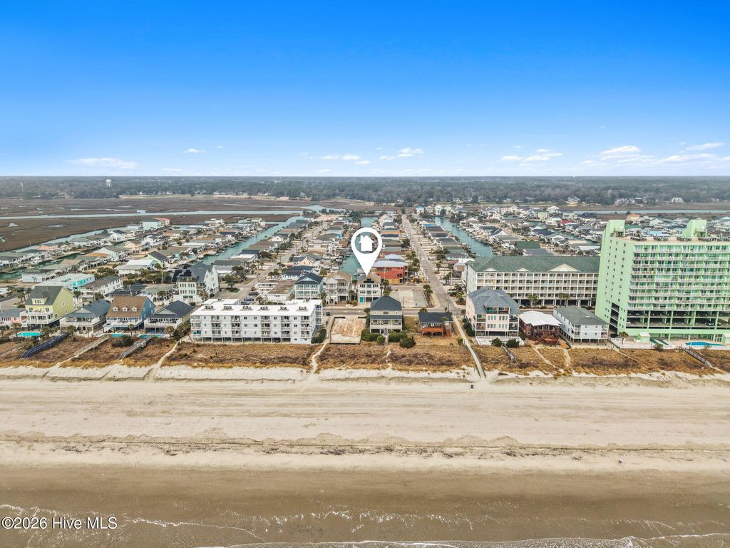 Image 14 of property listing at 5207 N Ocean Boulevard, North Myrtle Beach, SC 29582