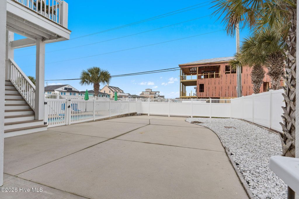 Image 62 of property listing at 5207 N Ocean Boulevard, North Myrtle Beach, SC 29582