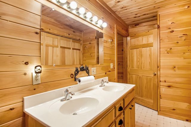 4834 Squirrel Hunting Road, Morganton, GA 30560