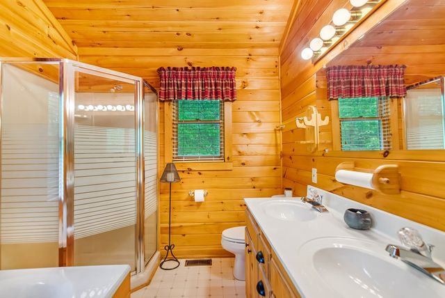 4834 Squirrel Hunting Road, Morganton, GA 30560