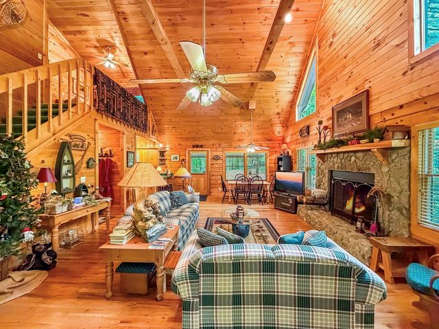 4834 Squirrel Hunting Road, Morganton, GA 30560