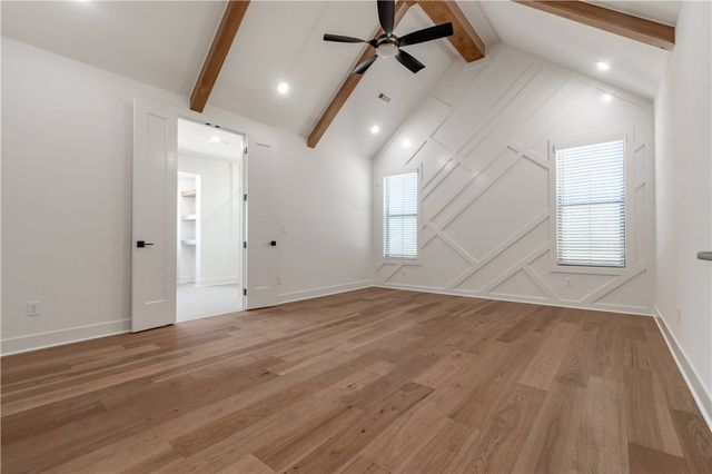 2531 N Oakland Zion Road, Fayetteville, AR 72703