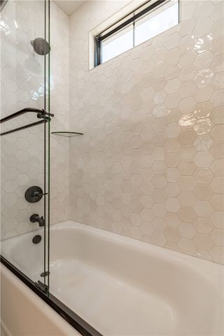 2531 N Oakland Zion Road, Fayetteville, AR 72703