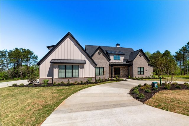 2531 N Oakland Zion Road, Fayetteville, AR 72703
