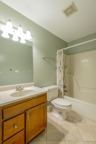 8504 Horseshoe Bend Lane, Ooltewah, TN 37363