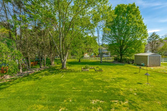 8504 Horseshoe Bend Lane, Ooltewah, TN 37363