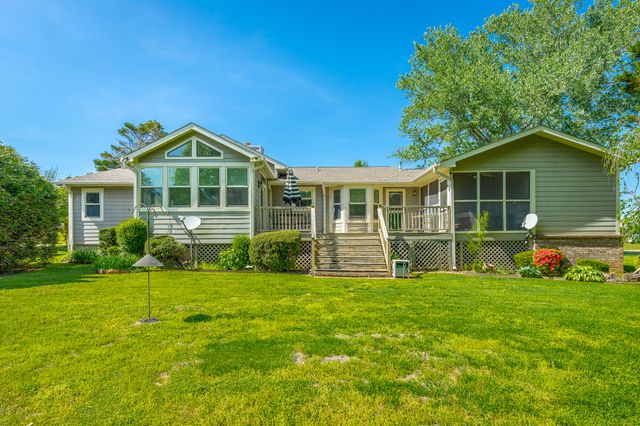 8504 Horseshoe Bend Lane, Ooltewah, TN 37363