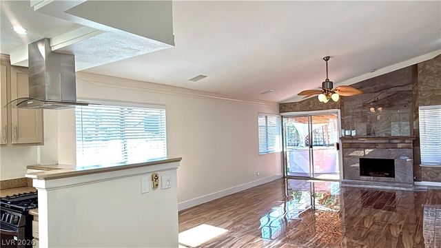 3111 Blossom Glen Drive, Henderson, NV 89014