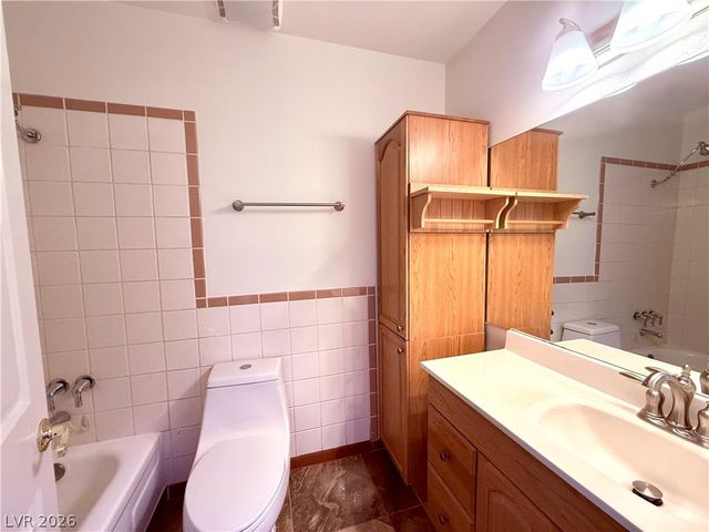 3111 Blossom Glen Drive, Henderson, NV 89014