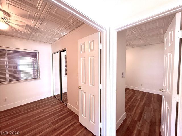 3111 Blossom Glen Drive, Henderson, NV 89014