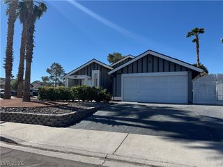 3111 Blossom Glen Drive, Henderson, NV 89014