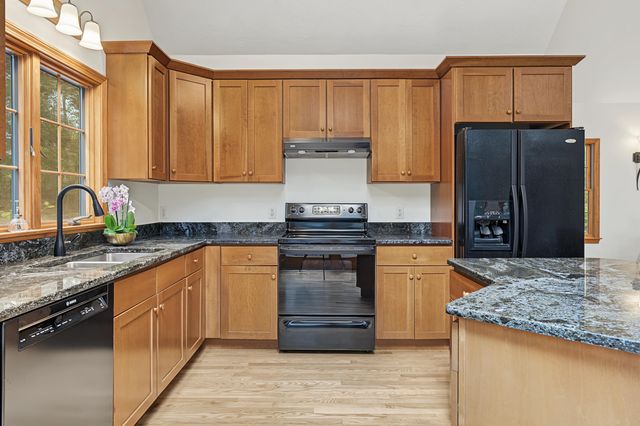 44 Fairway Drive, East Dennis, MA 02641