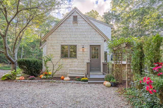 44 Fairway Drive, East Dennis, MA 02641