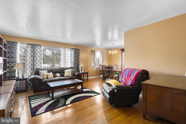 1408 CHILTON DR, Silver Spring, MD 20904