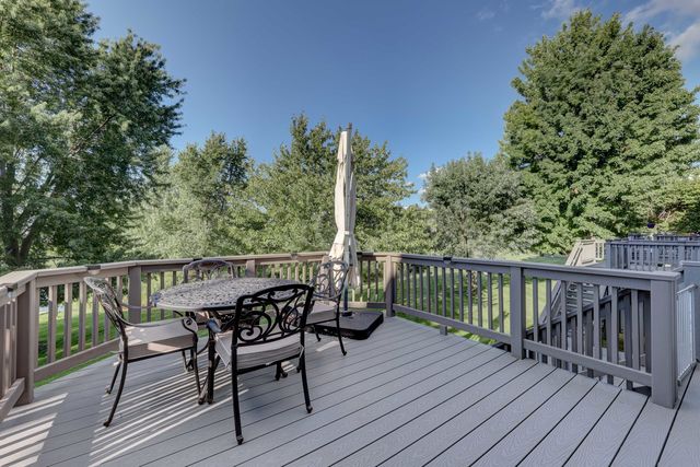 1216 APPALOOSA Way, Bartlett, IL 60103
