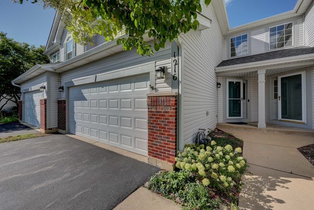 1216 APPALOOSA Way, Bartlett, IL 60103