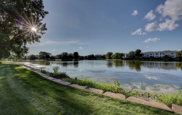 1216 APPALOOSA Way, Bartlett, IL 60103