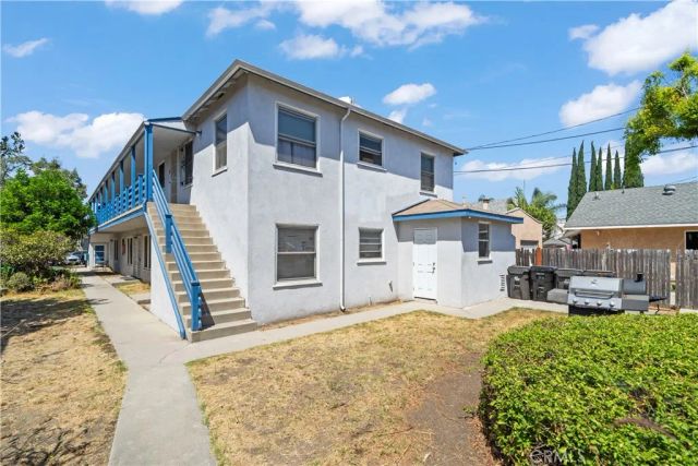 1136 Linden Avenue, Long Beach, CA 90813