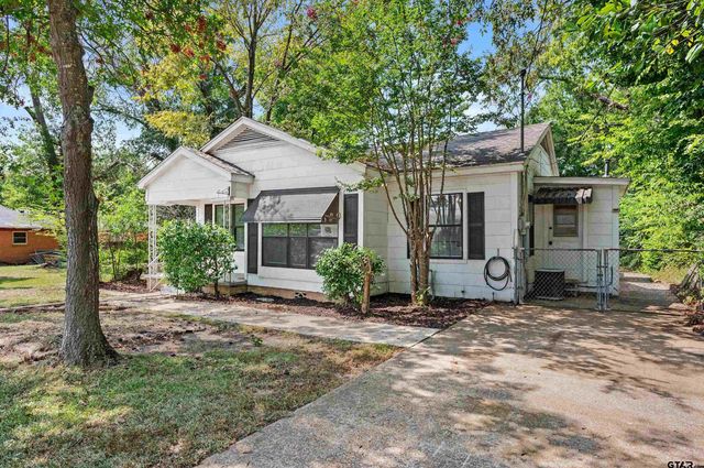 613 N Newsom, Mineola, TX 75773