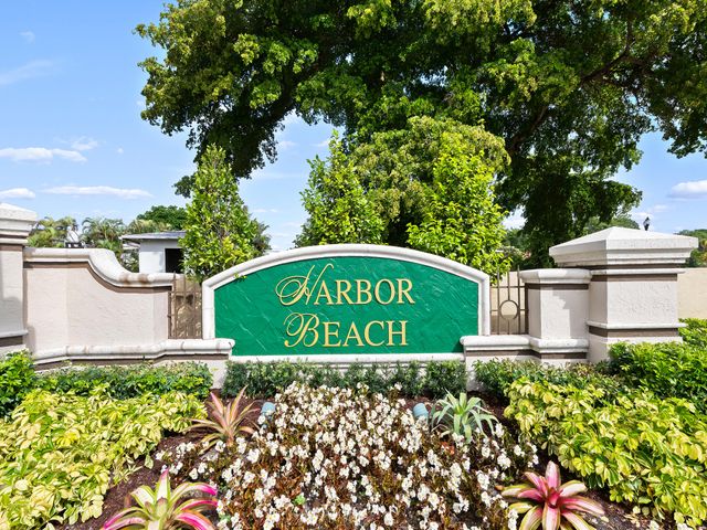2681 Harbor Beach Parkway, Fort Lauderdale, FL 33316