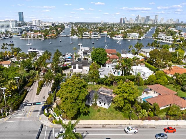 2681 Harbor Beach Parkway, Fort Lauderdale, FL 33316