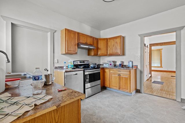 621 N HURON STREET, De Pere, WI 54115