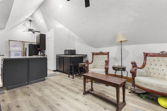 621 N HURON STREET, De Pere, WI 54115