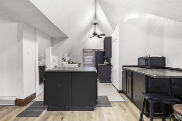 621 N HURON STREET, De Pere, WI 54115