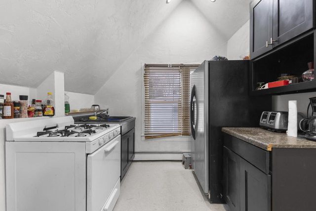 621 N HURON STREET, De Pere, WI 54115