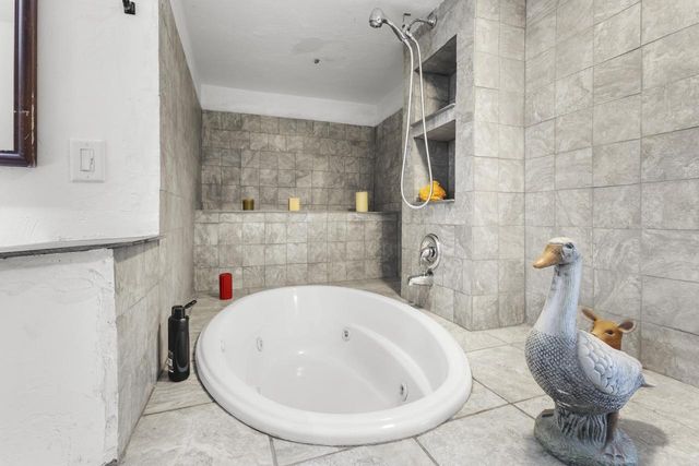 621 N HURON STREET, De Pere, WI 54115