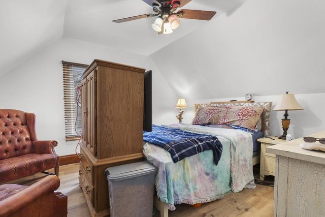 621 N HURON STREET, De Pere, WI 54115