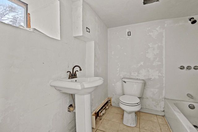 621 N HURON STREET, De Pere, WI 54115