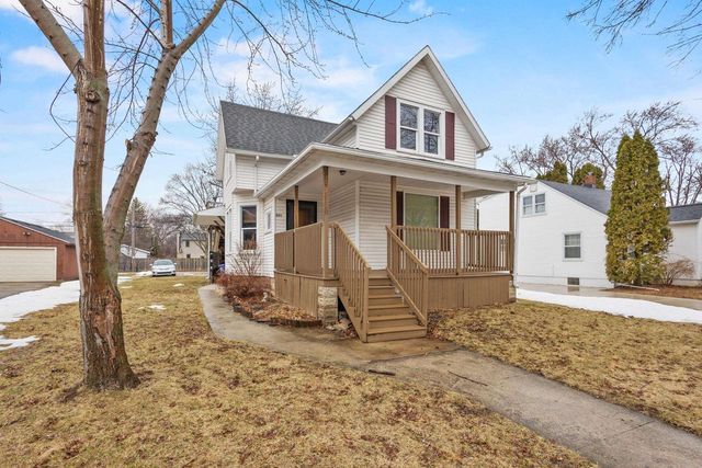 621 N HURON STREET, De Pere, WI 54115