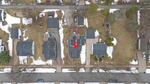 621 N HURON STREET, De Pere, WI 54115