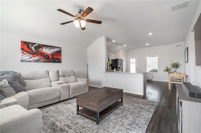 533 N Pear Street, Gardner, KS 66030