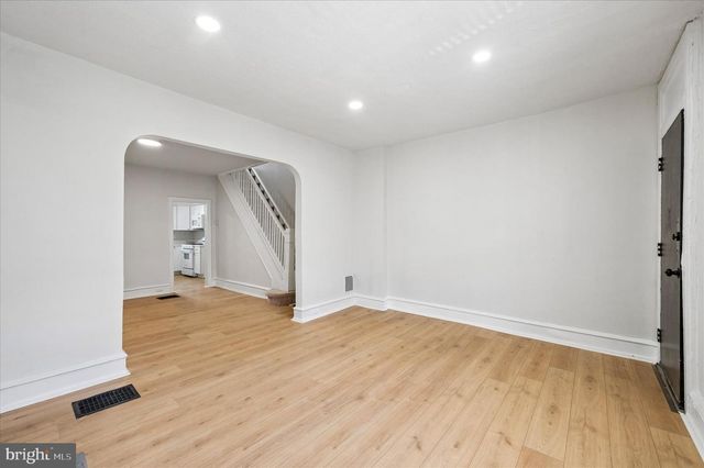 6107 REEDLAND ST, Philadelphia, PA 19142