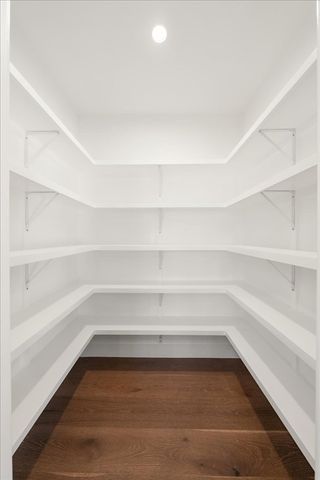 37 Longfellow Rd, Natick, MA 01760