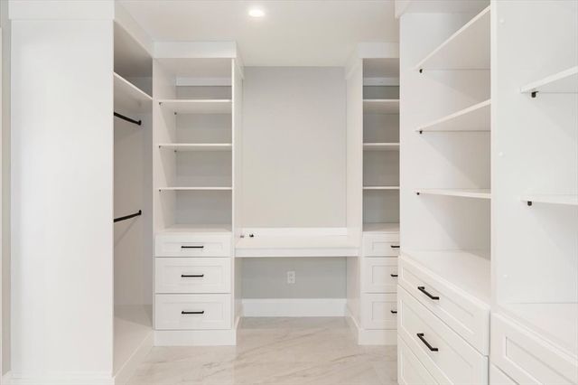 37 Longfellow Rd, Natick, MA 01760