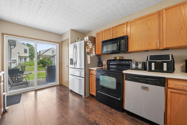 560 Star Spangled Place, 101, Galloway, OH 43119