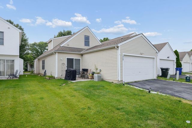 560 Star Spangled Place, 101, Galloway, OH 43119