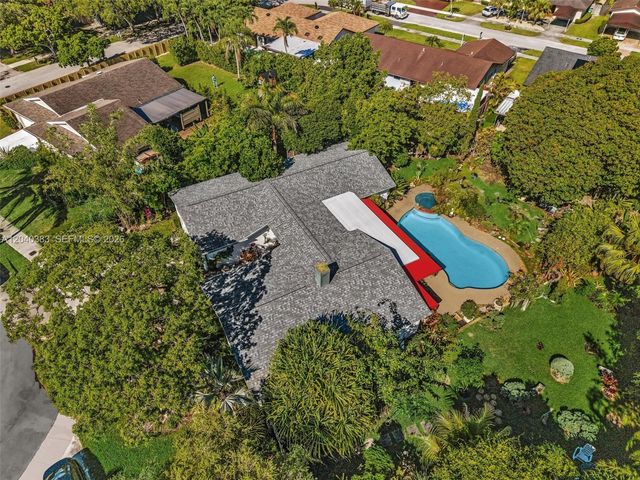 10612 SW 128th Pl, Miami, FL 33186