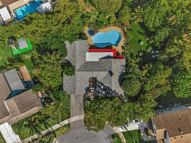 10612 SW 128th Pl, Miami, FL 33186