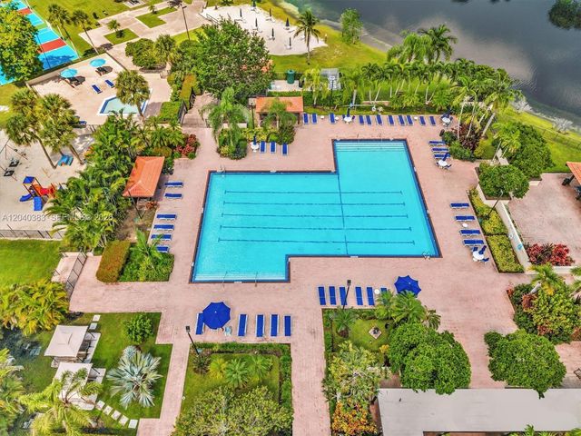 10612 SW 128th Pl, Miami, FL 33186