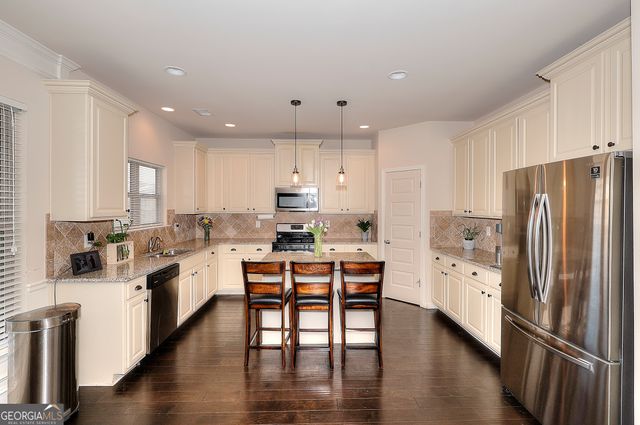 602 Baymist Court, Loganville, GA 30052